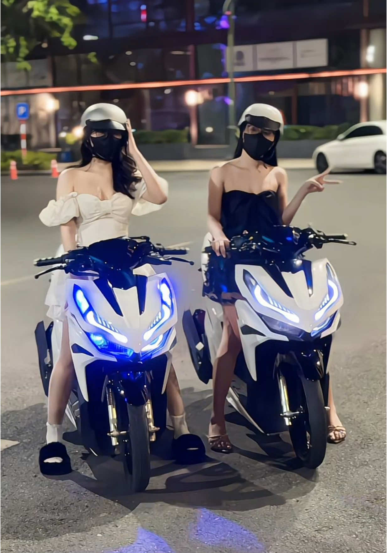 Trắng hay đen đây 🤭🤍🖤#click125i #vario125 #varionistyindonesia #xuhuong #fyp 