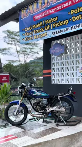 Halo temen-temen kita spilkan proses pereyenan mesin rx-king  pesenan dari pak Willy solo. Oh iya buat temen-temen jangan lupa difollow ya akunnya Modifikasi Rx king Magelang (MRM).  @Mas Joo135cc  #rx #rxking #rxkingindonesia #rxking135cc #rxkingnusantara #rxkingviral #rxkingpakguru #rxkingperedam #rxkingstandar #mrmmagelang #2stroke #2strokelover #2strokeindonesia #masjoo135cc 