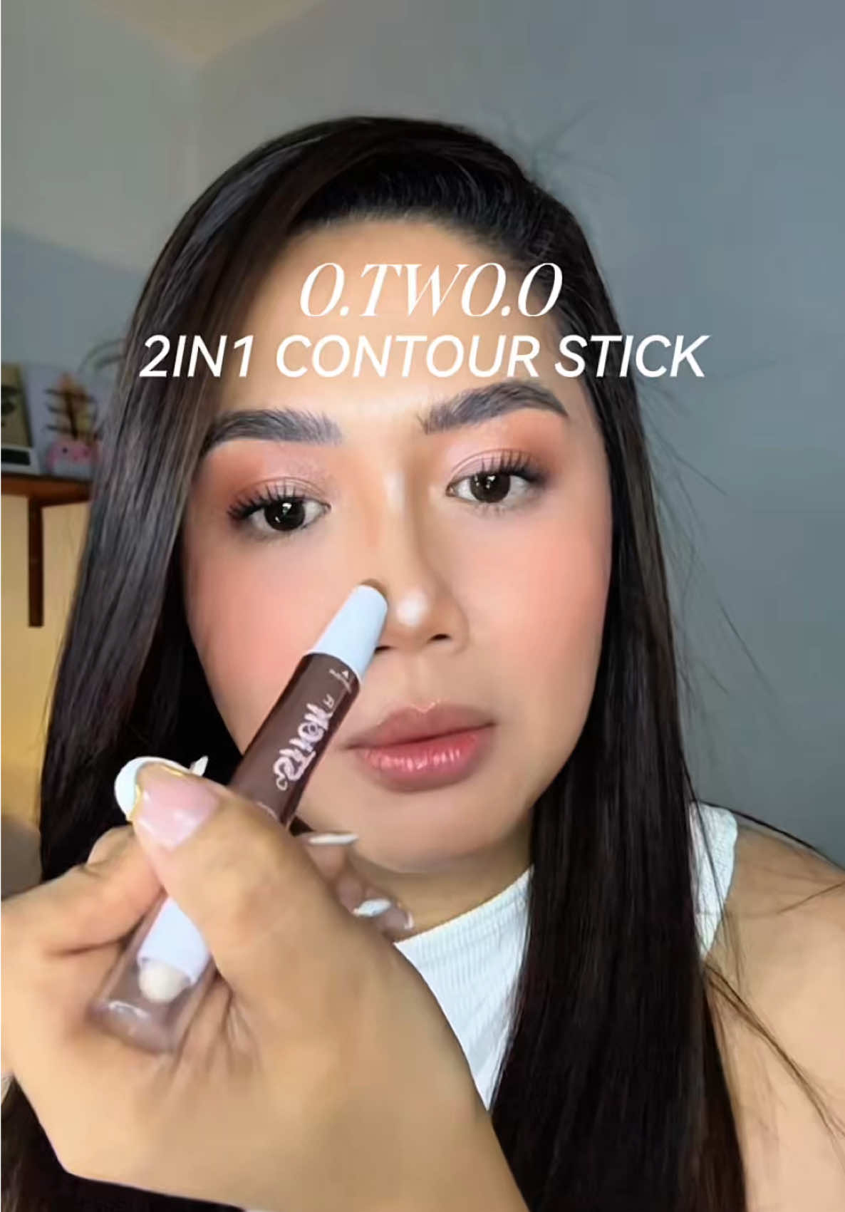 Affordable nose contour stick with highlighter pa! Bongga diba! from @O.TWO.O MAKEUP PH  #otwoo #contourstick #nosecountour #highlighter #noseline #makeup #beauty 