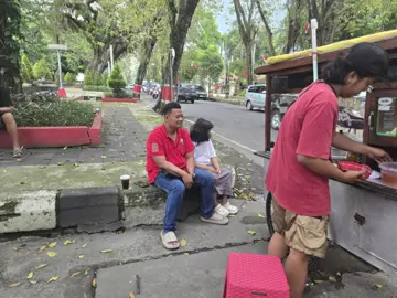 cinta pertama anak gadis adalah @ayah 