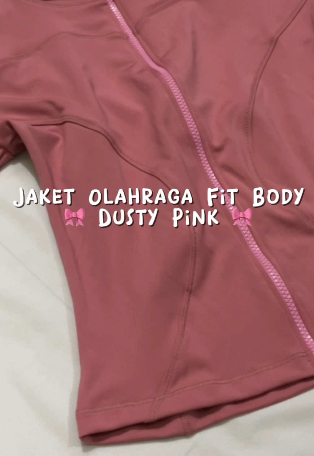 Warna best seller🎀 Bagus banget😍 Jangan lupa checkout karena stok dusty pink ini cepet sold out lho😋💕 #originsactivewear #sportwearwanita #jaketfitbody 