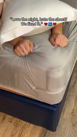 Say Goodbye to Slipping Sheets Forever‼️ ##SheetLockSolution ##bedsheetfix ##BedHack ##EasyBedFix ##sheetstoppers ##BedSheetHacks ##FittedSheetFix #FittedSheetFix 