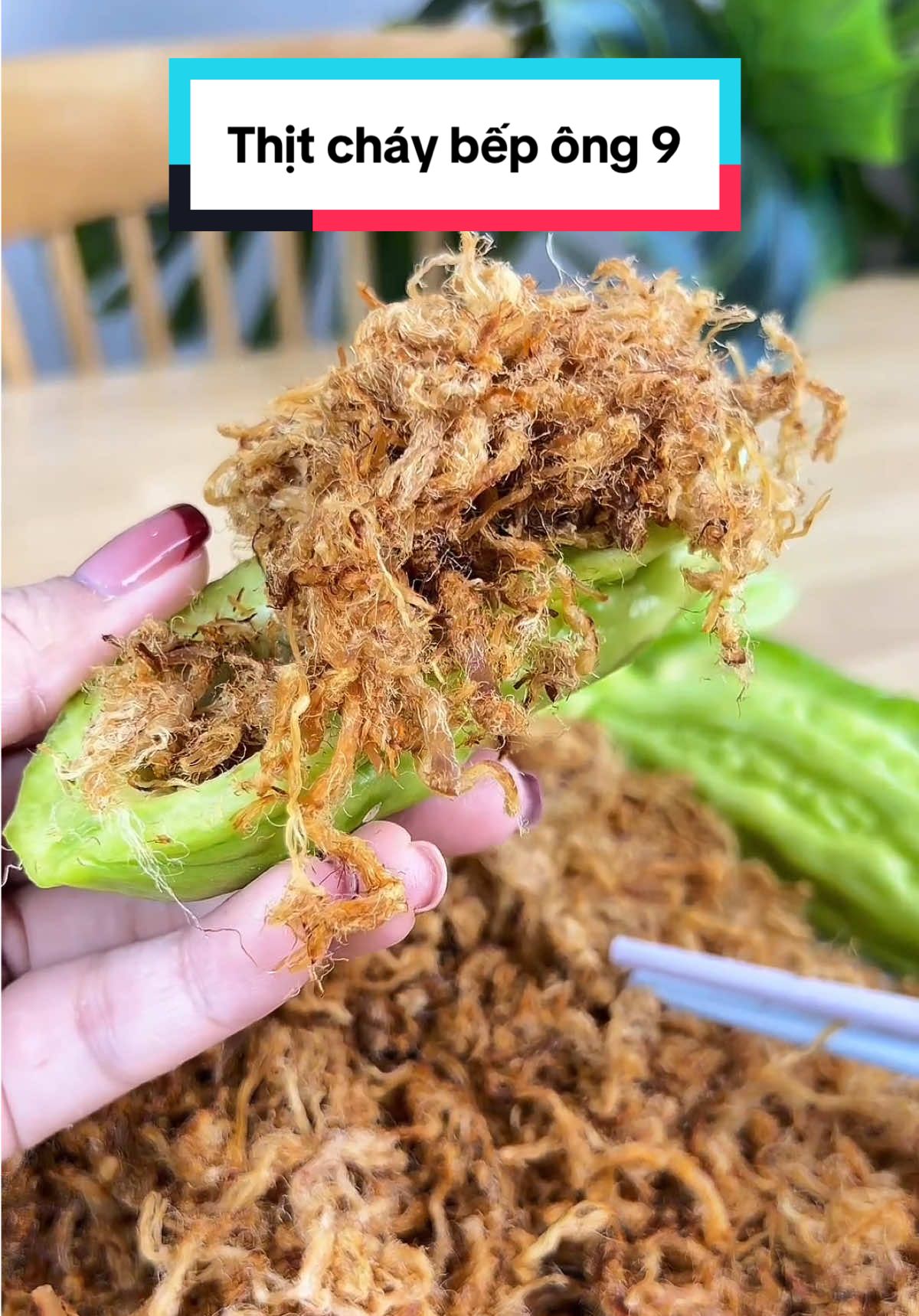 Tên là thịt heo cháy nhưng ko có phải là chà bông bị khét đâu nha #luuluutham #review #mukbang #food #chabong #ruoc #thitheochay #amthuctuongvy 
