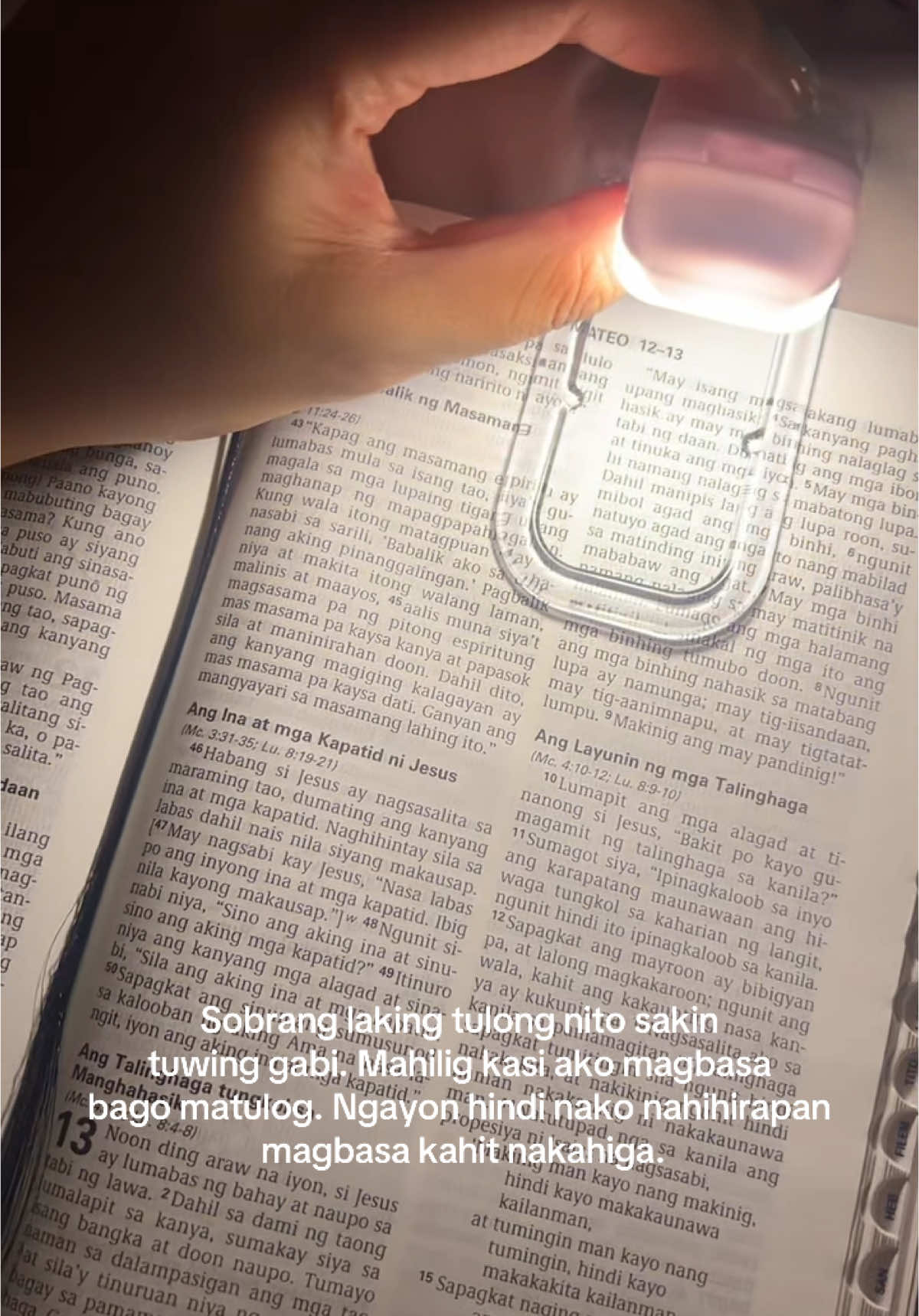 Super helpful nito sakin! 🥹❤️ #bookmark #ledlight #reading #usb #bookworm #cliplight 