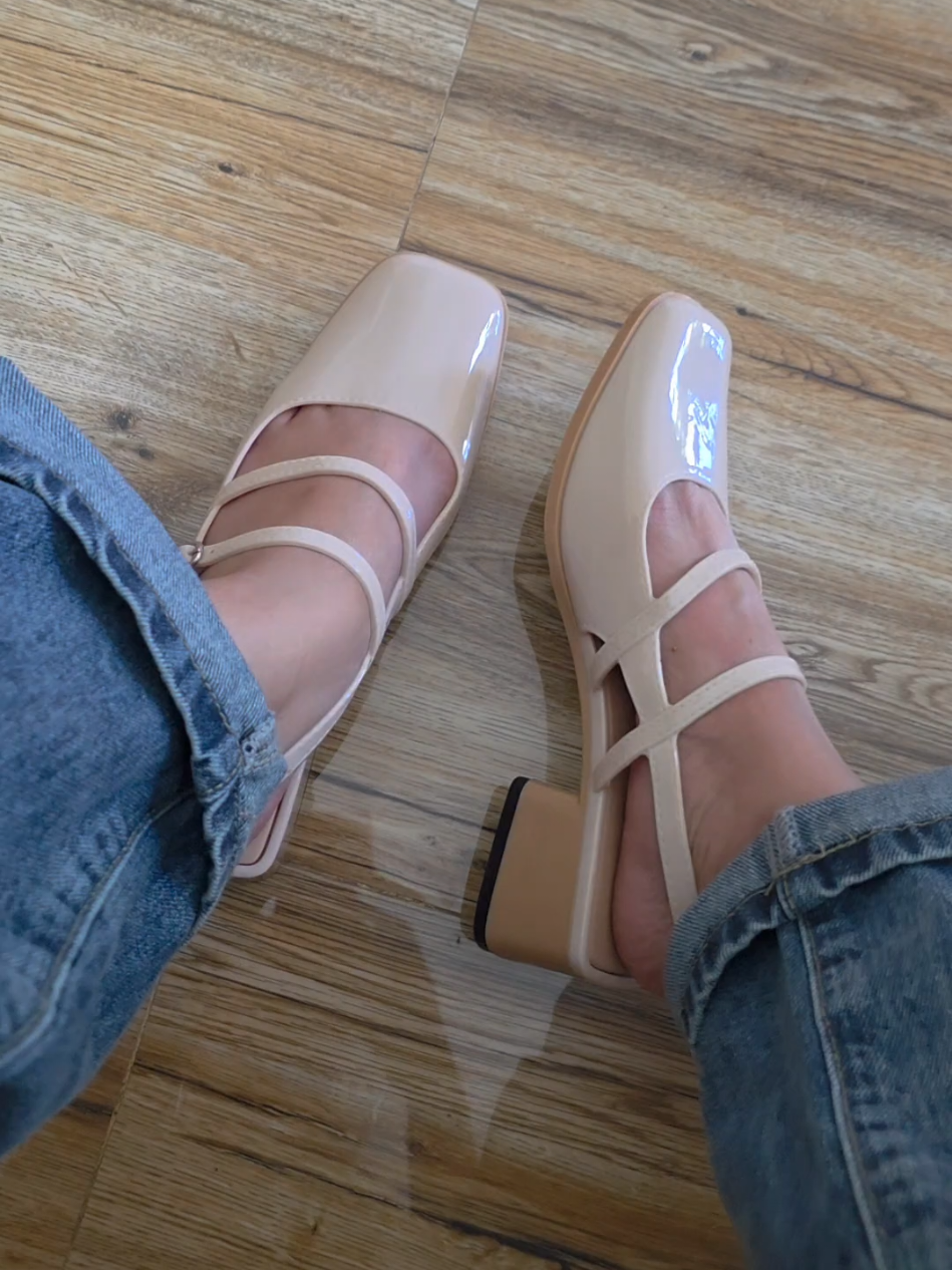 sakses malala eh 😭😂 #heels #highheels #sandals #sandalswithheels #sandalsforwomen #trending #fypage 