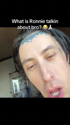 Ronnie is funny 🤣 #ronnieradke #ronnieradkeofficial #ronnieradketwitch #ronnieradkefans #fallinginreverse #fallinginreversefan #fyp #meme #memes #fypage 