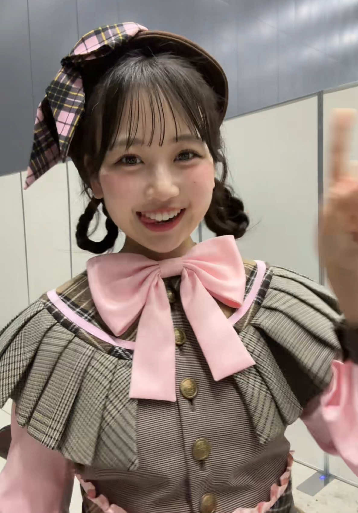大特典会の後、みんなが書いてくれる半角カタカナのレポがいっぱい流れてくる🤣🤣                               #かがみ #fruitszipper #松本かれん #かれんたん #まつかれ 