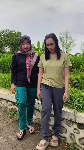 Kok bisa ya @Putriinayah @ERICHA_hr 