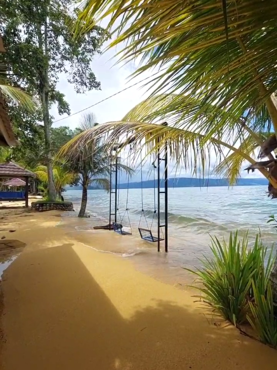 Siuri Cottages & Restaurant  Nikmati Danau Poso Langsung dari Tepiannya.... #siuricottagestentena #SiuriConvention #siuricottagetentena 