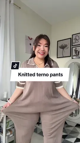 Replying to @YourQualityMuraShop🛍️ eto sid. Restocked alert. ‼️ sulit to at presko 🤗 #TikTokFashion #tiktokfinds #knitted #knittedterno #terno #oversized #coordset #tiktokfashion ##midsizefashion#plussize #plussizefashion 