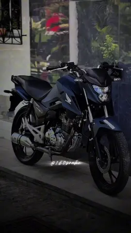 tirei da cabeça e joguei no asfalto 👋🚀🎶 #160 #moto #tipografia #funk #59d❤️ #status 