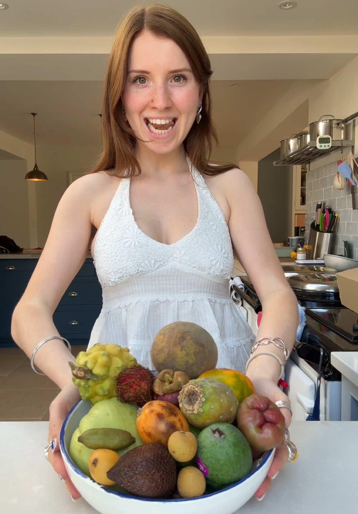 Let’s eat some exotic fruits I’ve never tried! #fyp #mukbang #tastetest #fruits #exoticfruits #haul #foodhaul #sweettreat #lunchplate #snackplate #SnackTime #food #Foodie #FoodTok 