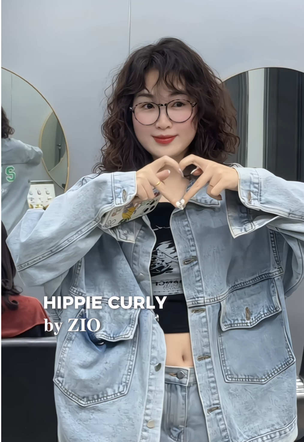 Lỡ không hợp thì sao? Lỡ hợp thì sao?🤷🏻‍♀️😀✨ #ziohair #xoăn #uốnhippie #ziotrendy #tócđẹp #xuhuong 