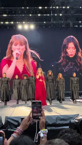 My Tears Ricochet, London N1 #TSTheErasTour #erastour #taylorswift #mytearsricochet #folklore #fyp 