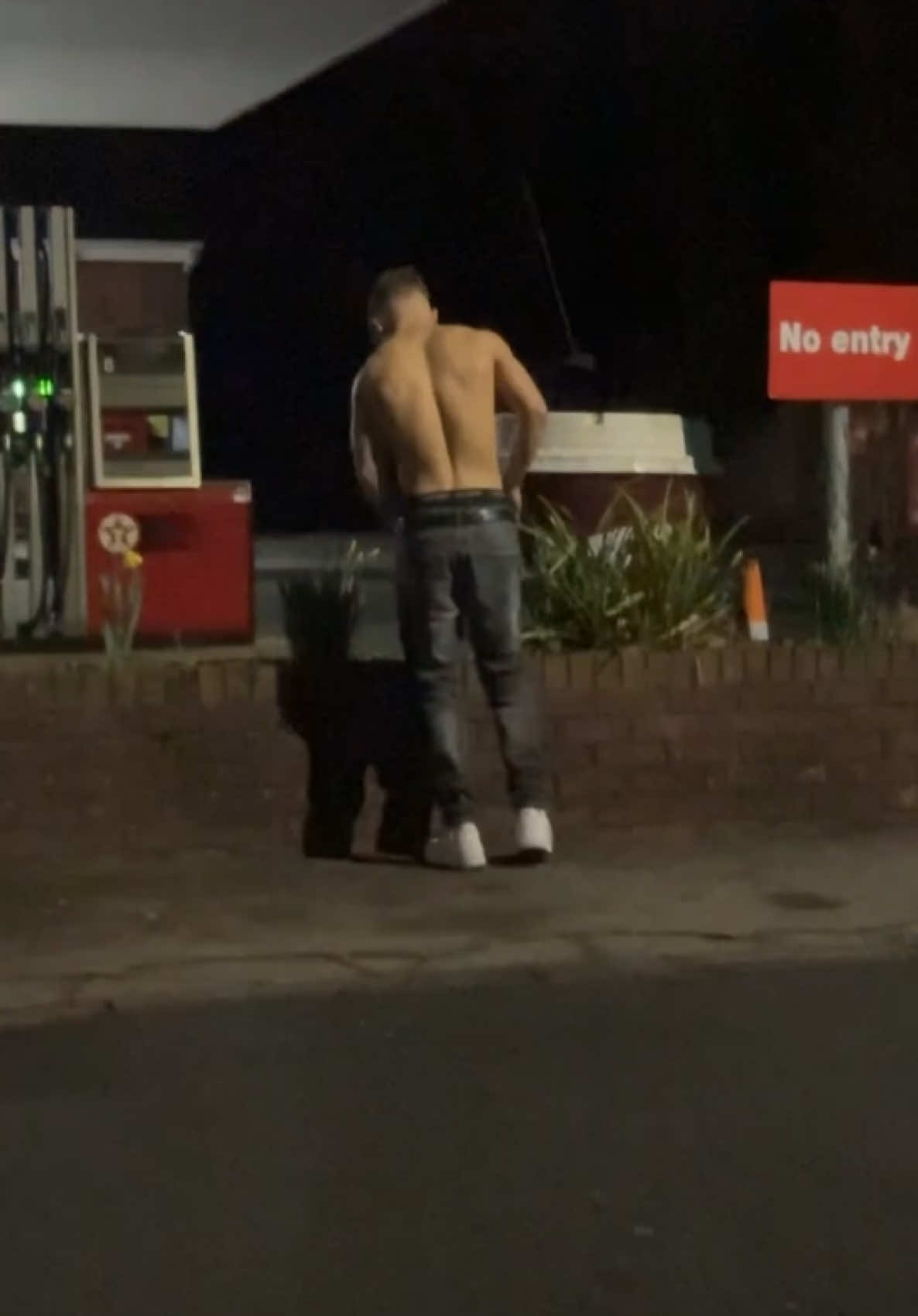 blud had one too many i think #foru #2025 #fakevideo #swansea 