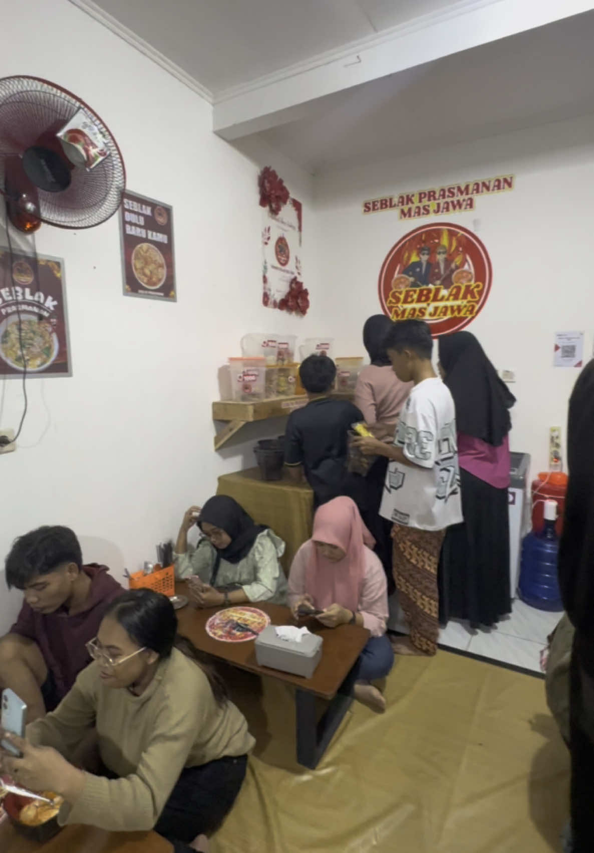 Malam minggunya jgn lupa mampir di seblak mas jawa😍