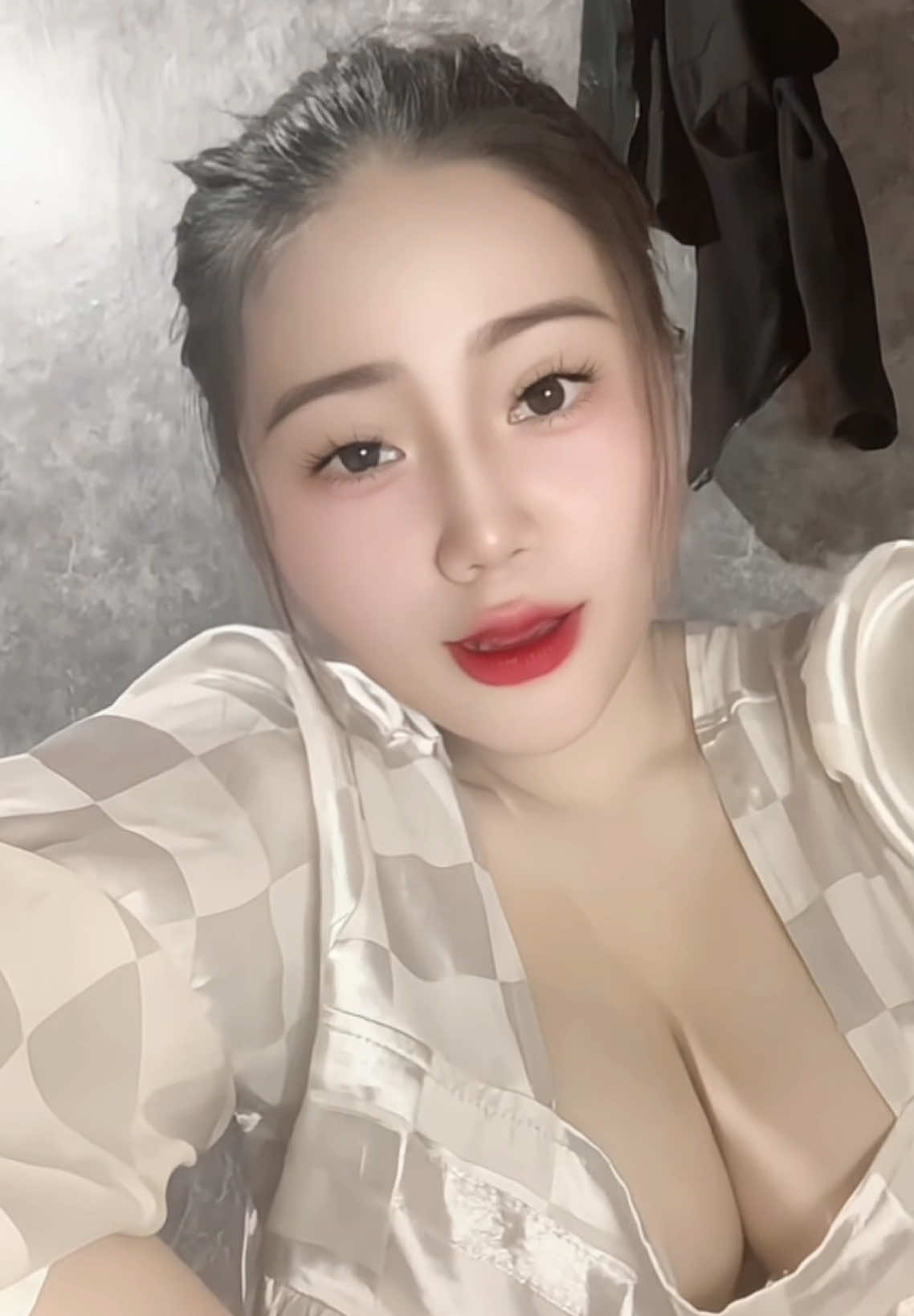Mồm thì cứ gọi cục cưng cục vàng của anh. Đúng tôi là cực cưng,nếu anh tệ bạc với tôi anh sẽ là cục cớt....🙂 đừng tự biến mình thành một cục cớt thúi quắc biết ch.🥲🌷#xuhuong 