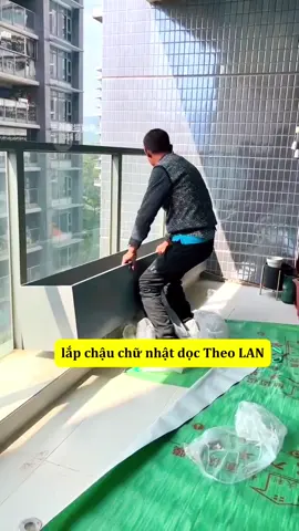 Bạn muốn tiết kiệm diện tích ban công nhà mình?? #trangtribancong #tieucanh #chaucanh #chaucomposite #tieucanhmini #xh #fyp #caycanh #tieucanhsanvuon 