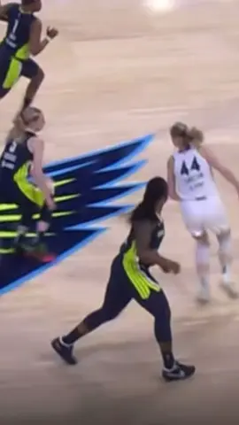 Paige Big Buckets #WNBA #fyp #girlsbasketball #wnbahighlights #nbatoday #nbacommunity 