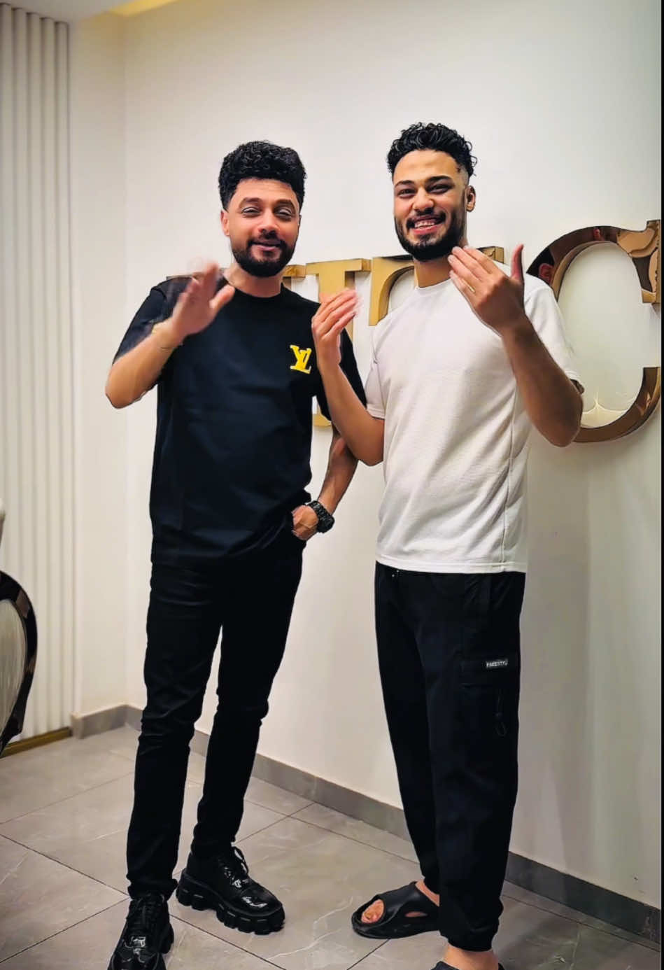 بتحب  تسمع اي تانى ل احمد عامر ❤️#احمدعامر #ميتشوصالون @احمد عامر #AhmedAmer #mitcho #