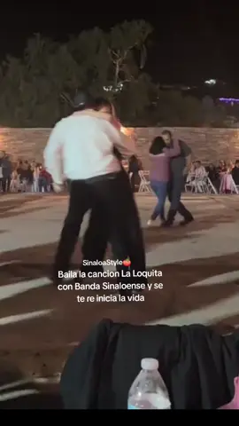 #laloquita #bandasinaloense #asisebailaensinaloa #baileschingones #sinaloa #baile #pasitosinaloense 