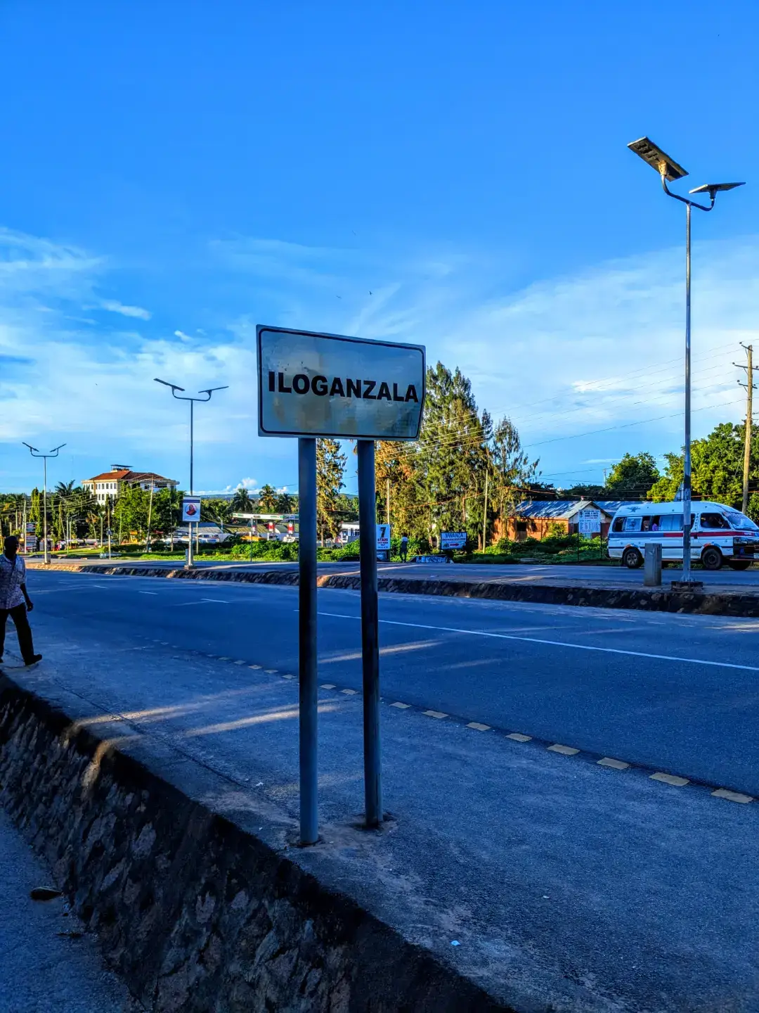 📍MITAA YA MWANZA WATOTO WA ROCK CITY #DANSO UKIONA KIBAO CHA MITAA YAKO TUAMBIE UKIKOSA SEMA TUJE HADI MTAA KWAKO@Team MWANZA Explorer  KWA SIMU ZINAZOTOA PICHA KAMA HIZI MCHEK MWAMBA@mwanza_oscaroscar_phones  MzururajoMwenyePixelOgy . . . #mwanza #explorer #fypシ゚ #tiktoktanzania #tiktokkenya🇰🇪 #tiktokrwanda🇷🇼 #tiktokshop #mwanzatiktok #mwanzamwanza 