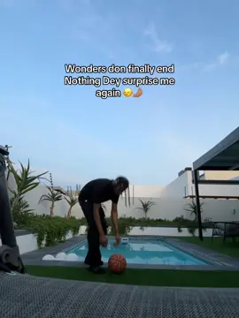 Even the Ball 🏀 no Surpirse me 💀 
