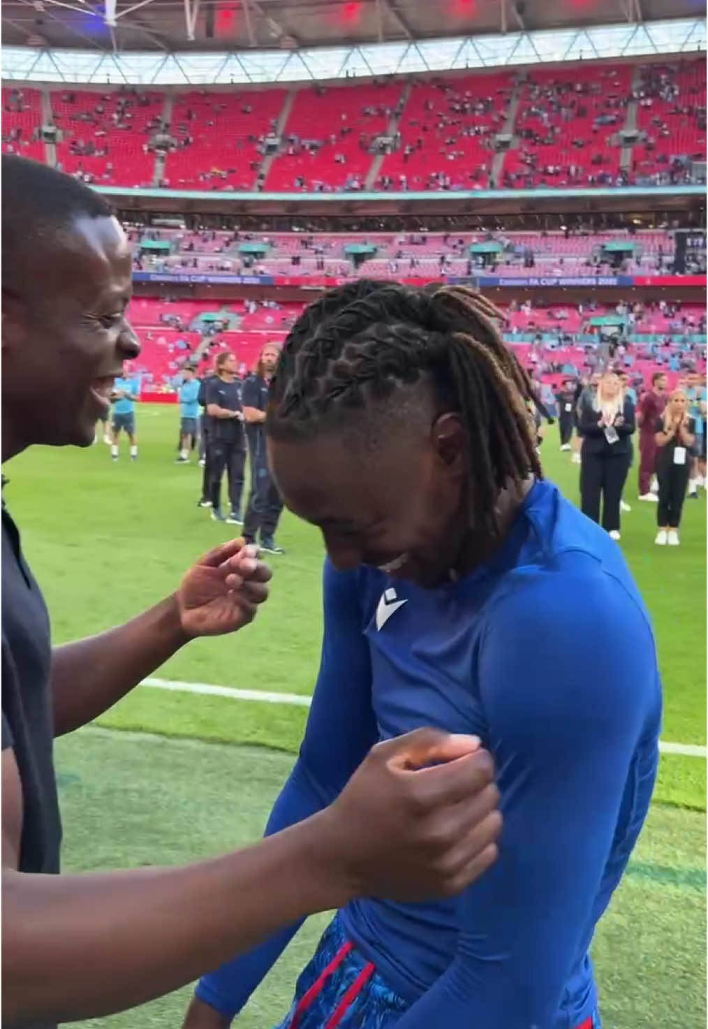Eze with our very own Nedum Onuoha, Eze's former teammate years ago at QPR, after winning the FA Cup 🤝❤️ #crystalpalace #facup 