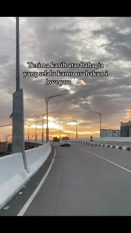 Kita borong semua sunset yg ada dibanda aceh#lupyuuuuu😘 #fypツ #indiasong #fy 