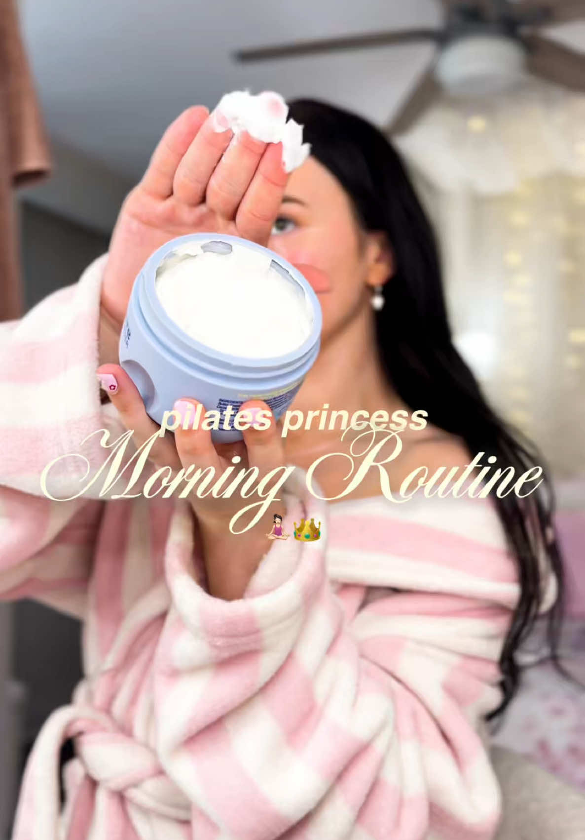 Pilates princess morning routine🧚🏻🎀✨🤍🪽🧘🏻‍♀️ Ft my FAVE vanilla cashmere from @eos Products  #purpleaesthetic #morningroutine #aesthetic #aestheticmorningroutine #pinkaesthetic #pilatesprincess #morningmotivation #aestheticinspo 