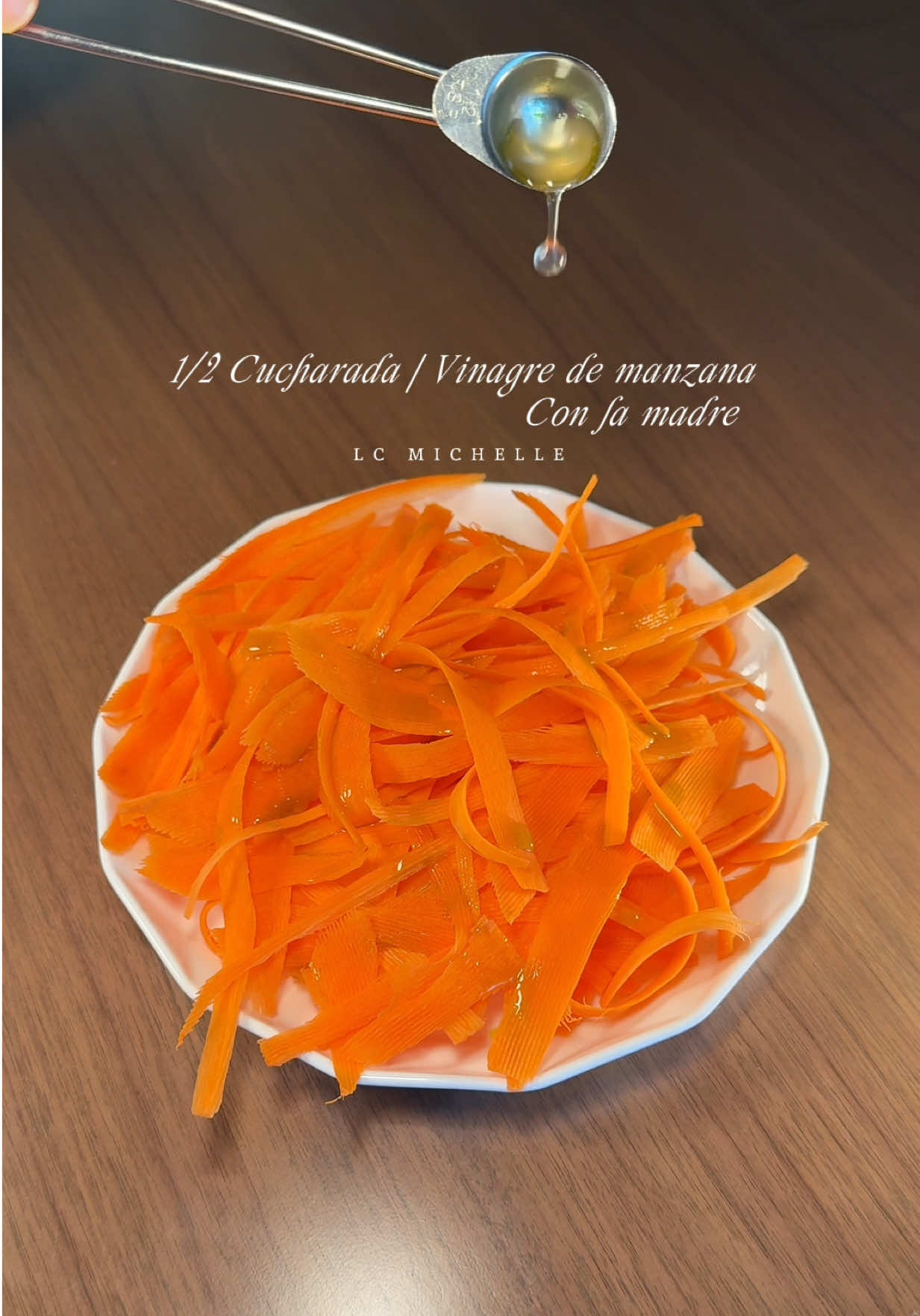 Tu piel necesita esto & no lo sabías… 🧡 #rutinadebelleza #acnefighter #acnehormonal #secretosdebelleza #tipsdebelleza #beautyroutine #lcmichelle 