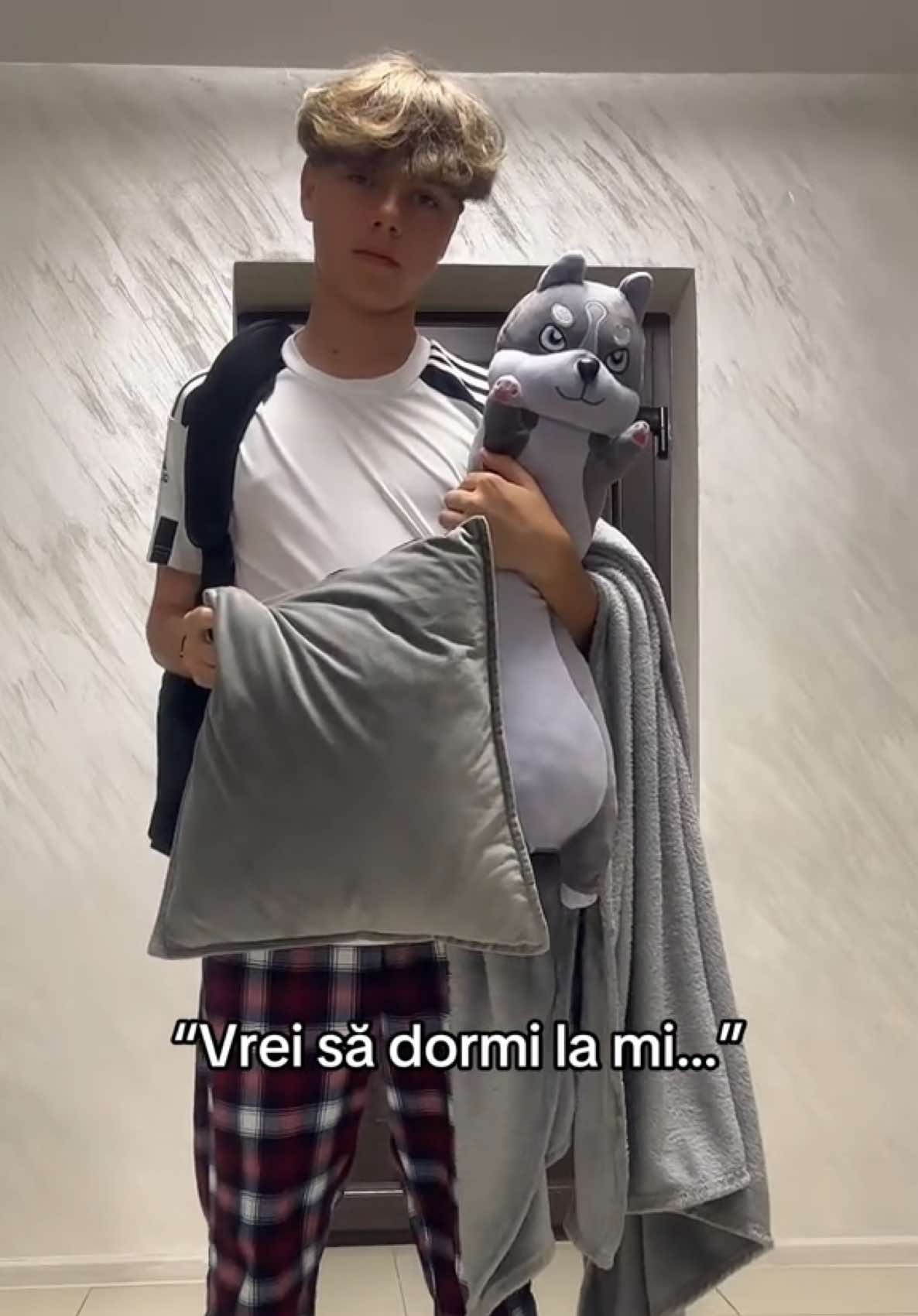 #sleeepover #CapCut #fy #viral #xyzabc #denis #5pasidebine #iam14tiktok #fakebodyy⚠️ 