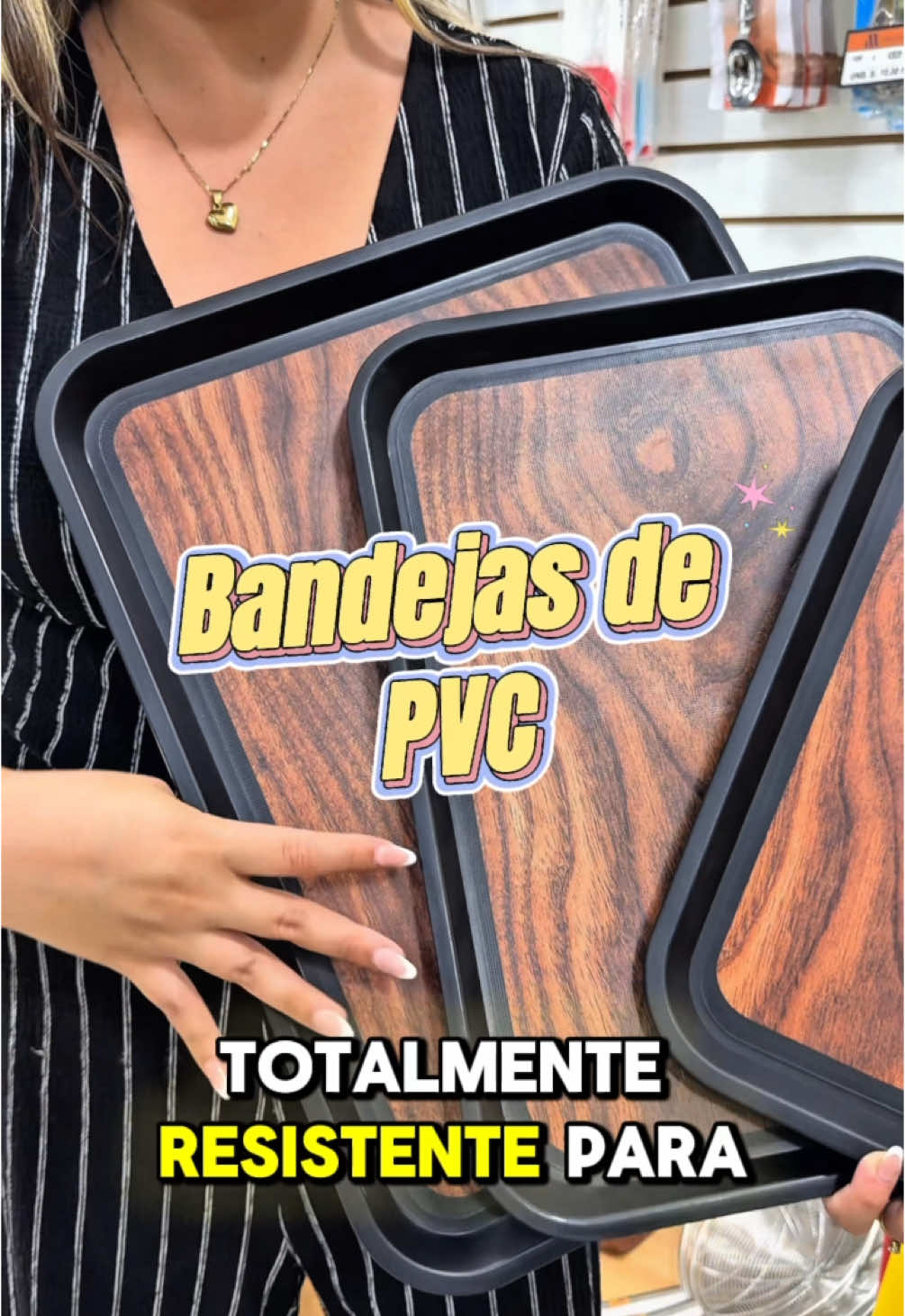 Bandejas de PVC al mayor! 😉😎 (Contáctanos Al - 963302777)  📍Jirón Puno 623 Cdra - 6 Tda 117 #mayoristas #importaciones #paratii #fyp #fypviral #restaurantes #limaperu #bandejas #ventaspormayor #viraltikto 