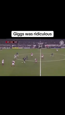 Giggs was ridiculous #ryangiggs #arsenalfc #manchesterunited #siralexferguson #PremierLeague #footballtiktok #viral #fyp 