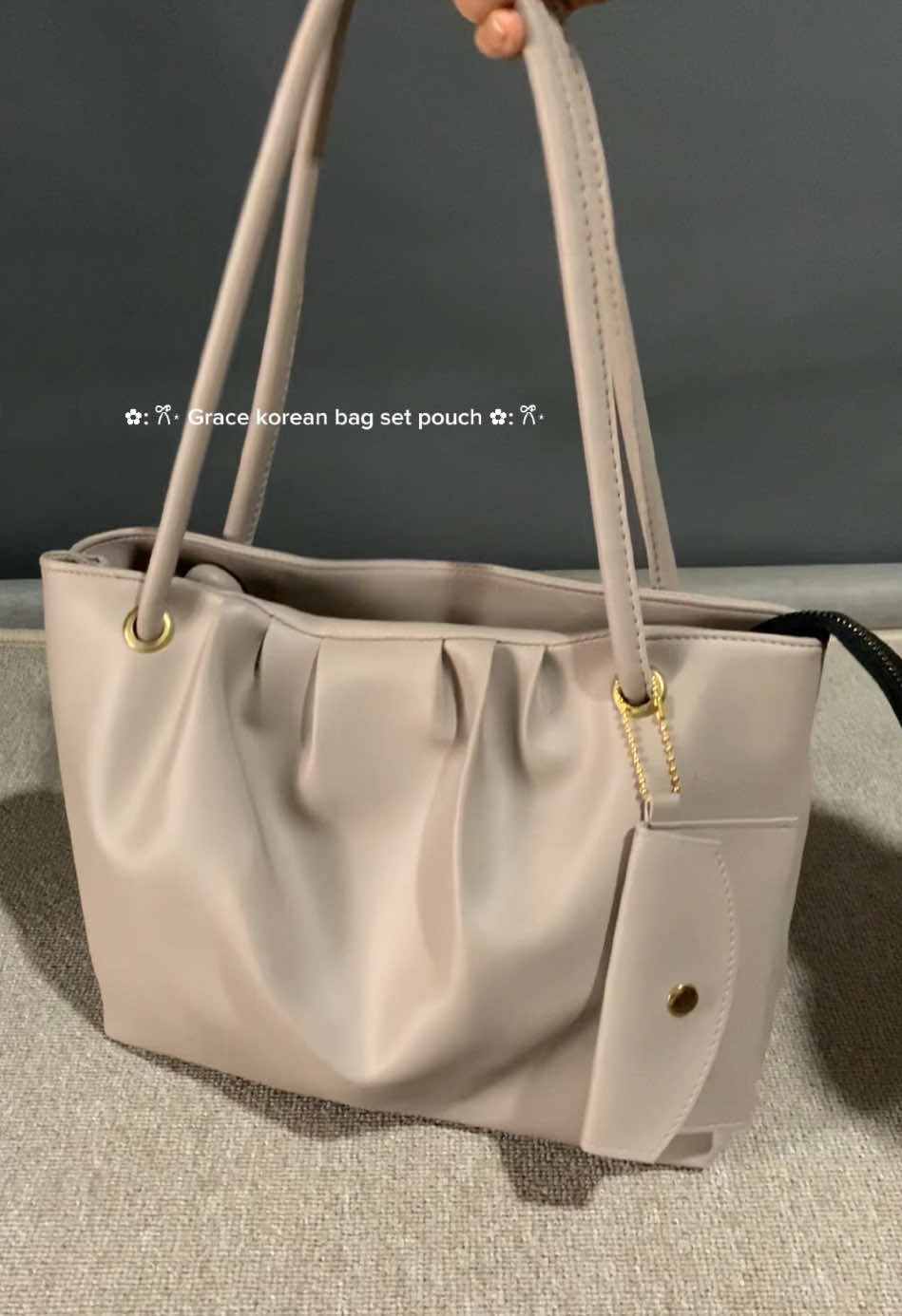 Anti air ✅ Ada resleting ✅ Bahan PU lembut✅ Banyak pilihan warna✅ #taswanita #taskerja #ootdfashion 