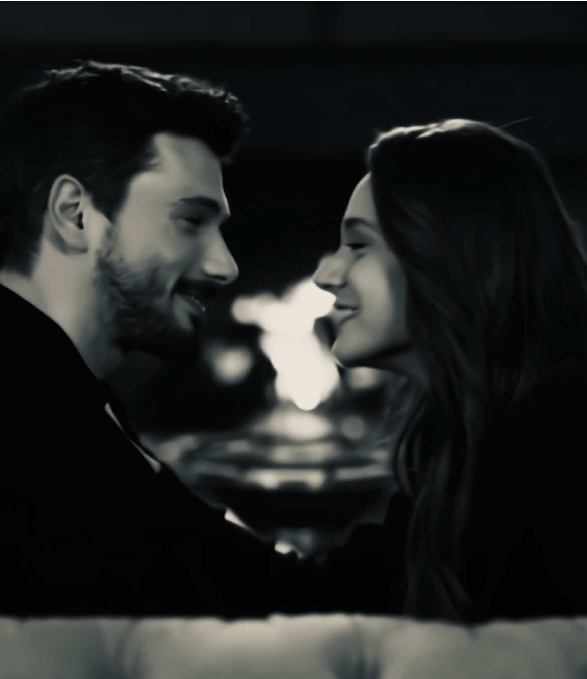 مدار الفلك😕#zeynepleto #halilibrahim #denizcanaktaş #miraydaner #hudutsuzsevda #hudutsuzsevdadizi #halzey 