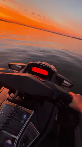 ❤️#jetski #seeadoo #vaiprofy #rivislocacoes 