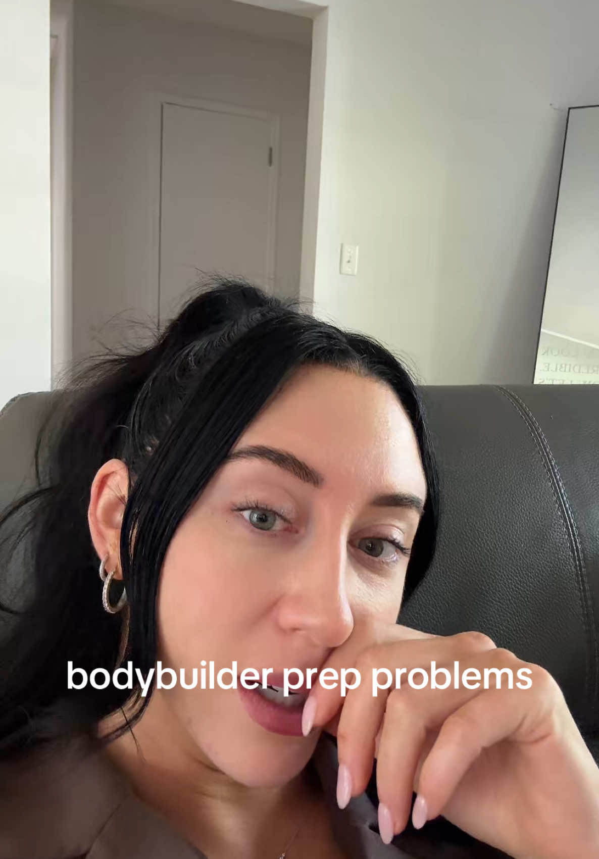 TikTok and I have beef rn #bodybuildingprep #bodybuilder #prepfiles #bodybuilders #npcbikini #npcbikinicompetitor 