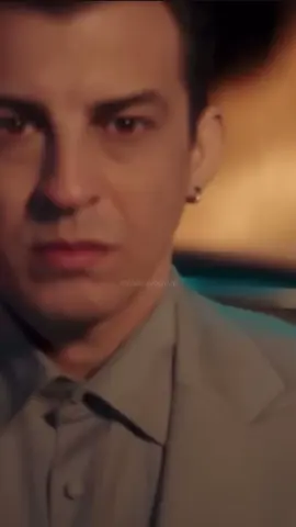 Seni seven elleri hiç tutma sakın   •bi takibinizi alırım. ;) #normender #normerman #yeralticanavarierman #ermanaltıoğlu #ermanaltınoğlu #endereroğlu #normlife #rakipsiznormlife #rap #türkçerap #turkishrap #turkcerap #sözlerimigerialamam #yarem #normançee #normberk 