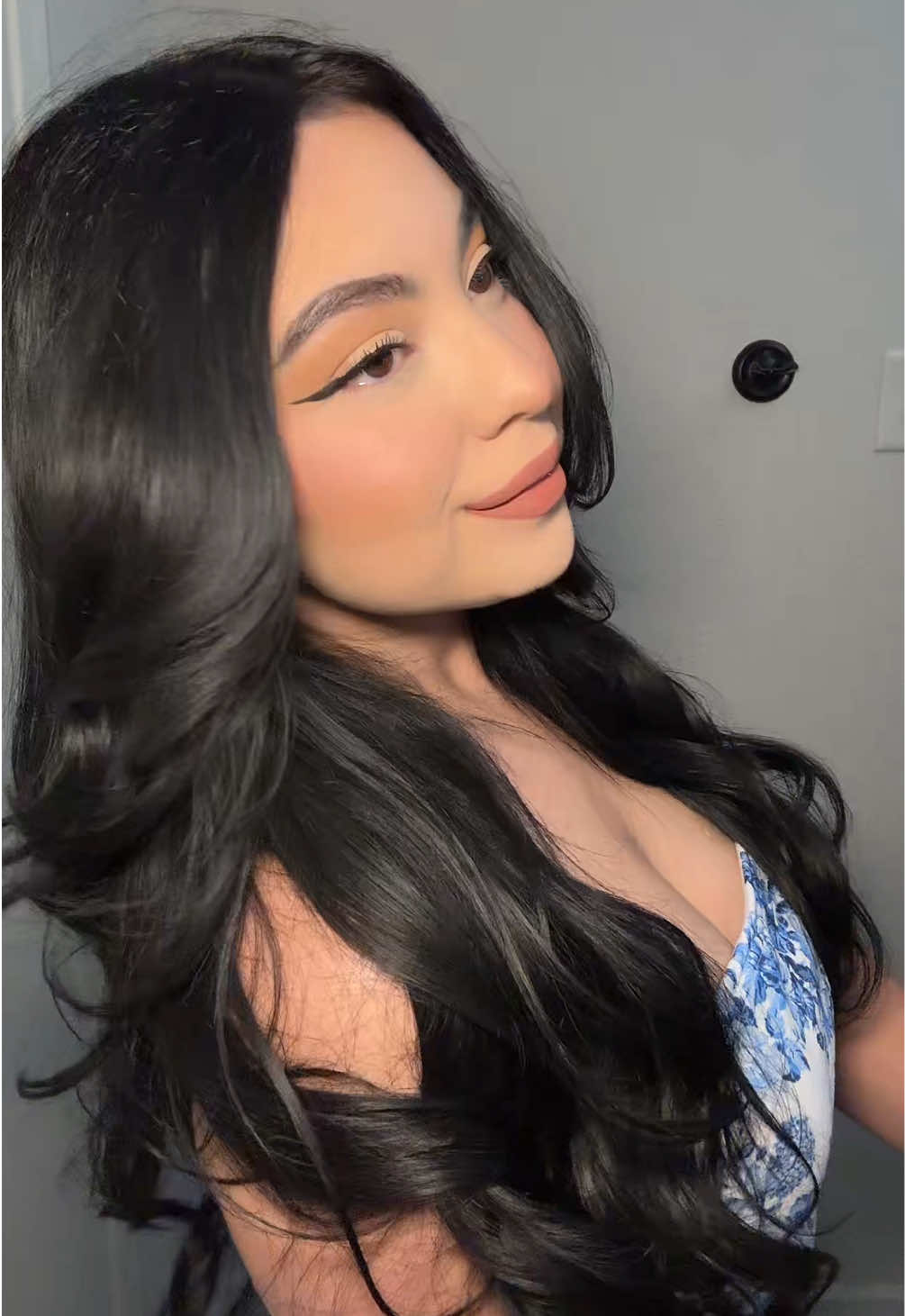 Today’s makeup 🦋  #makeup #kaliuchis #easymakeup #MakeupRoutine #mattelipstick #grwm 
