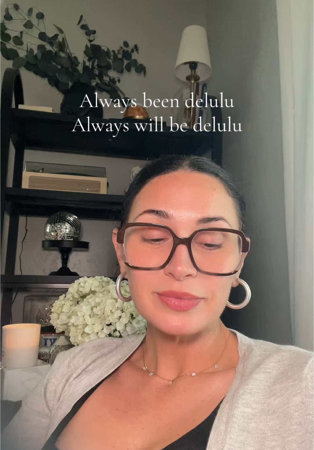 Knowing in my heart I’ll work with @Disney Parks and @OLIPOP one day 🥰