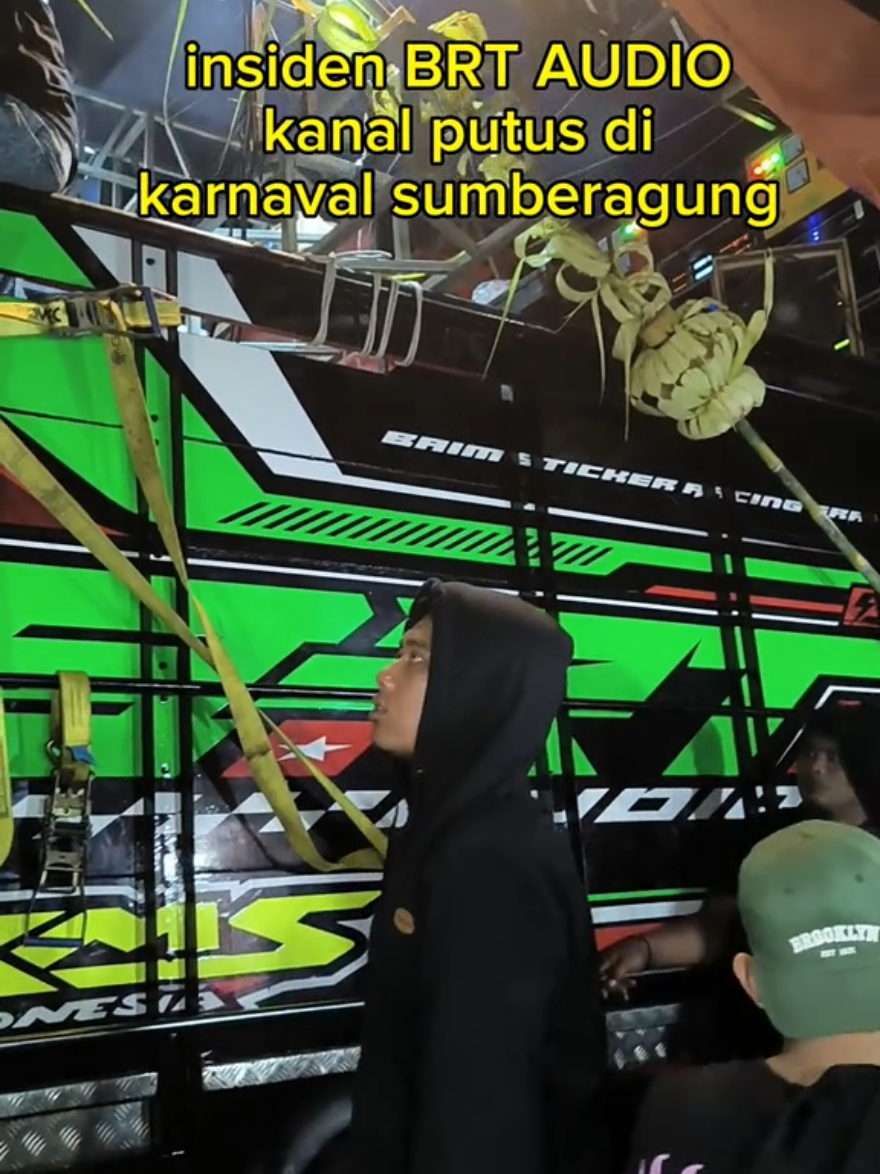 Insiden BRT AUDIO kanal putus, karnaval sumberagung panggungrejo semoga semua crew baik