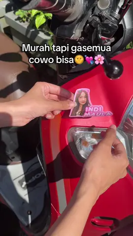 Sticker custom nama dan foto yang paling best seller❤️‍🔥 #stikercustom #stickernama #stickerfoto #stikercustom #stikernama #stickercutting #stickermotor #stikermotor #tren #trenbucin #trandbucin #bucin #hadiahpacar #hadiahulangtahun 