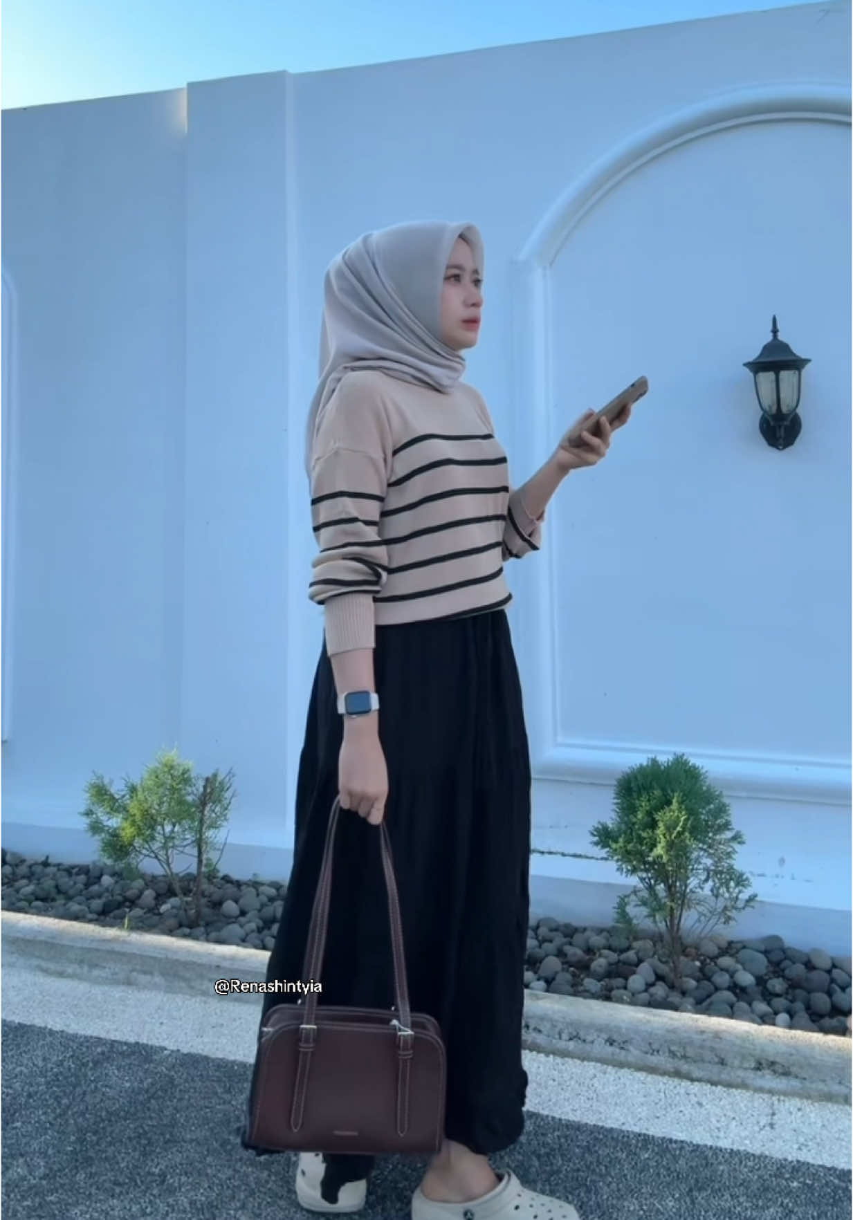 🤎🖤 #fyp #fyppppppppppppppppppppppp #outfits #sweater 