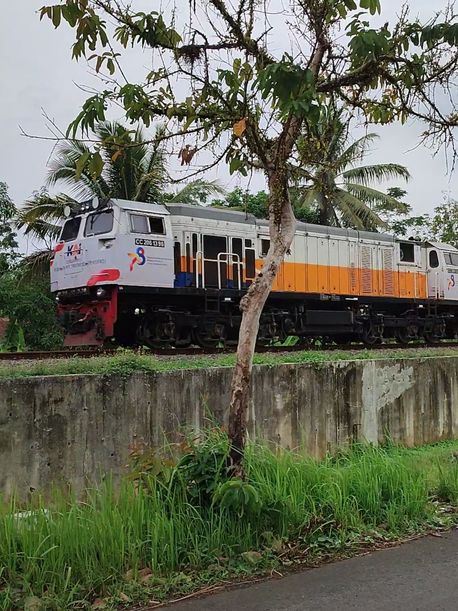 kereta api tututut #keretaapi #kereta