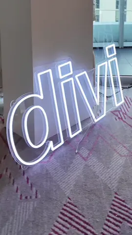 Amazing experience today with @Divi Scalp & Hair Health at the What She Said Event #miamiswimweek #moderndaywife #miamifashionweek #WhatSheSaidMiami #CapCut 
