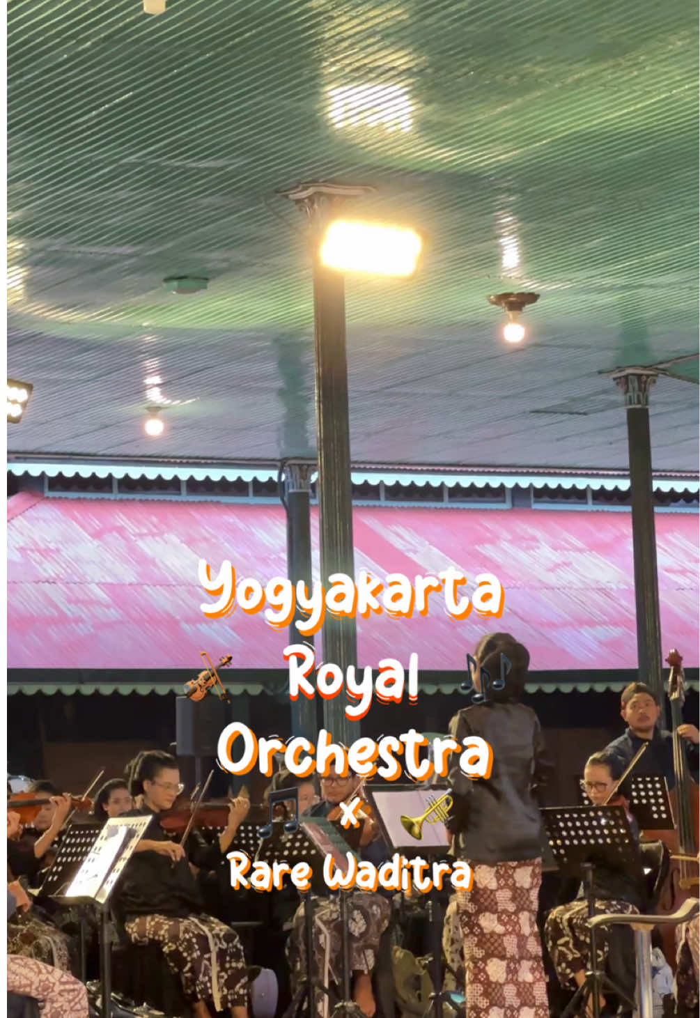 aransemen favorit siapa nihhh? ✨🙌🏻 . @Keraton Yogyakarta  #jogja #jogja24jam #jogjaistimewa #yogyakarta #yogyakartaroyalochestra #yro #orchestra #rarewaditra 