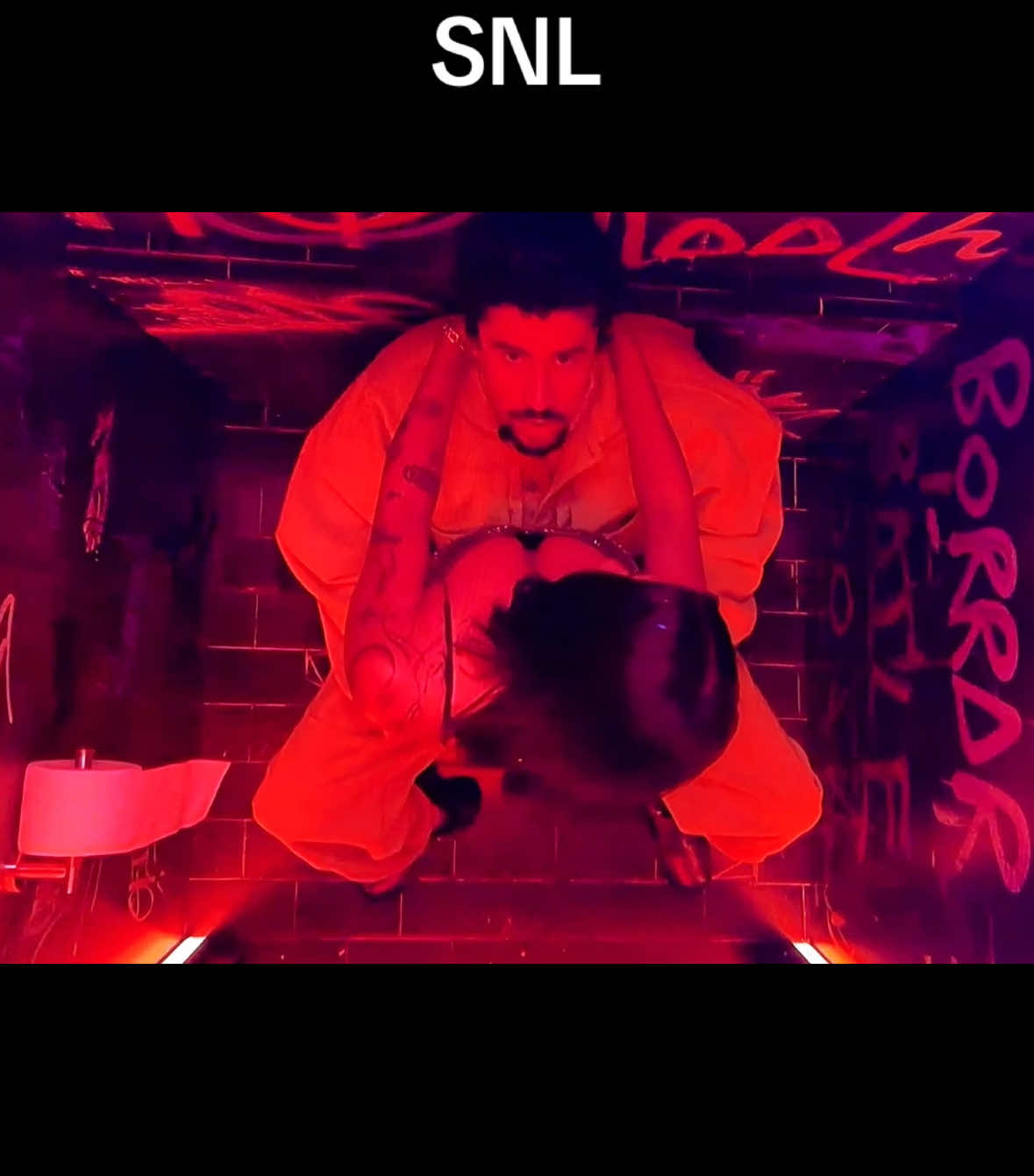 Bad Bunny just blessed SNL with “PERFUMITO NUEVO” live. #badbunny #badbunnypr #snl #dtmf #comedy #puertoricotiktok 