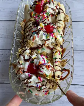 Ice Crean Sundae 🍨 #dessert #fyp #icecream #Foodie #chocolate 