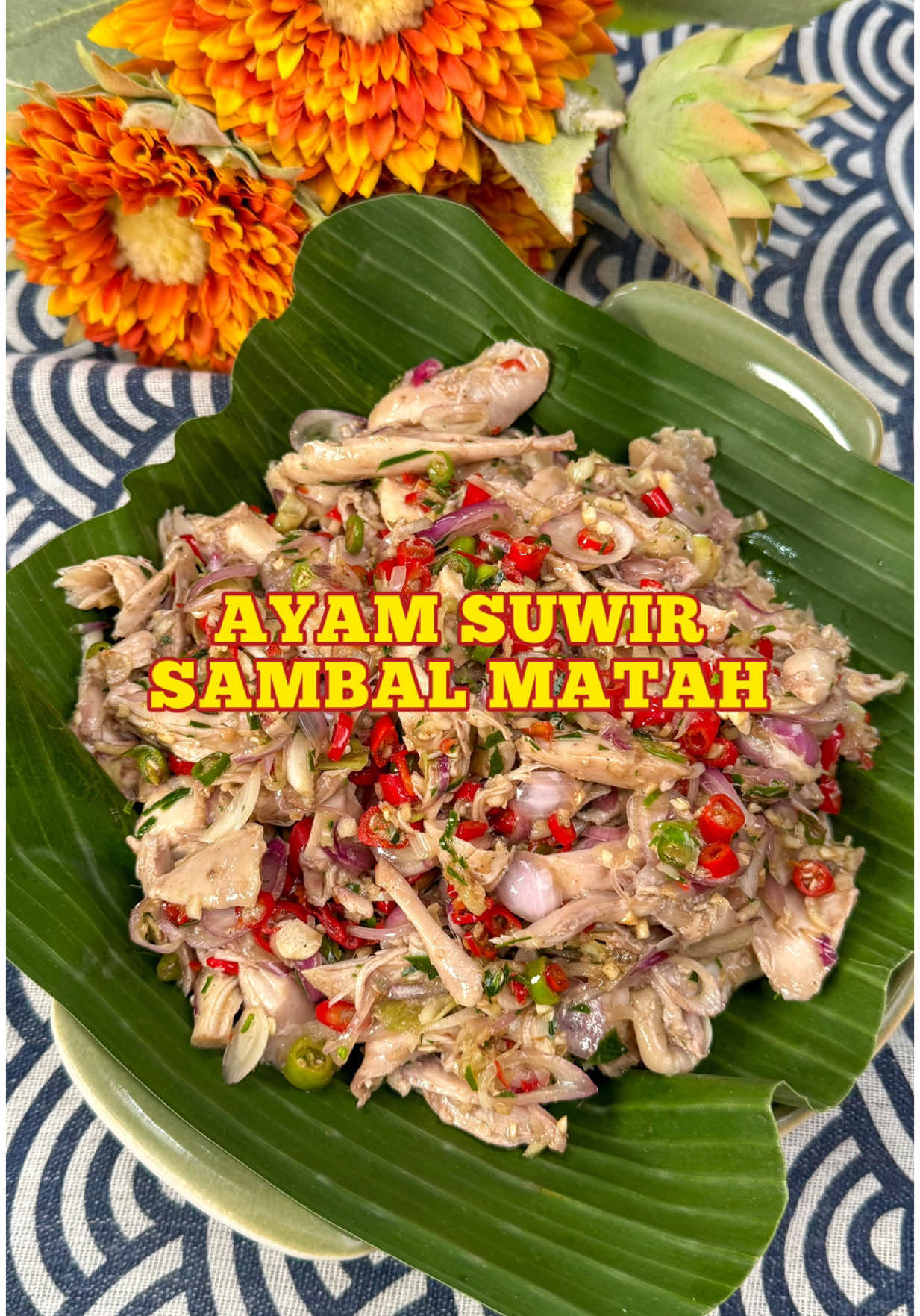 AYAM SUWIR SAMBAL MATAH🍗 makanan simple enak wangi sedep!! Sehat juga!! 🔽SAVE AJA DULU🔽 AYAM SUWIR SAMBAL MATAH BAHAN REBUS: 15-20 menit 4 potong paha ayam utuh 2 jempol jahe 4 lembar daun salam 2 sdt lada 2 sdt kaldu bubu3 sdt garam 2 sdt penyedap 800ml air SAMBAL MATAH: 16 buah bawang merah 1 butir bawang putih  10 buah cabe merah keriting 15 butir rawit 2 batang sereh 8 lembar daun jeruk 1 ruas jari kencur 1 ½  sdt terasi matang 1 sdt kaldu ayam bubuk 1 sdt gula 1 sdt penyedap ½ sdt lada ½ sdt garam 80ml minyak kelapa  #ayamsuwirsambalmatahfirhan